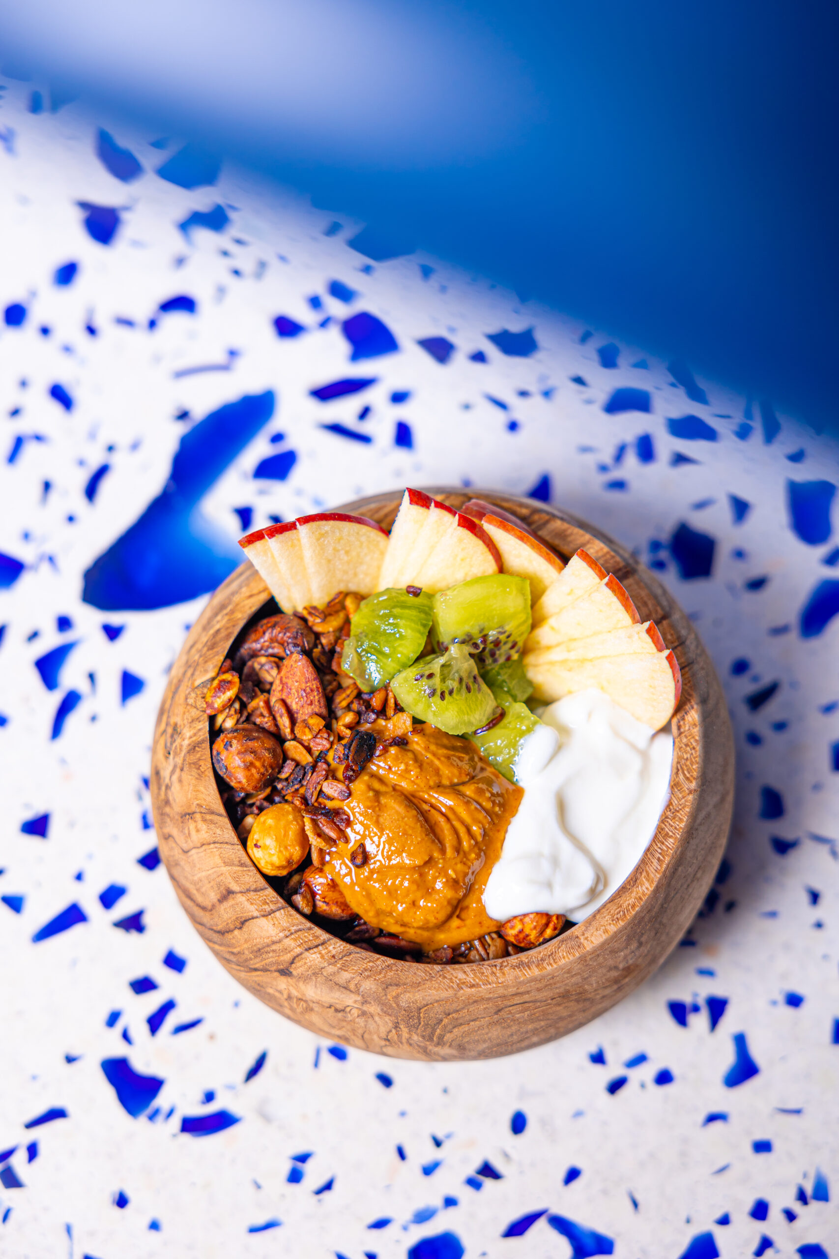KOZY - French brioche & granola - Granola Bowl